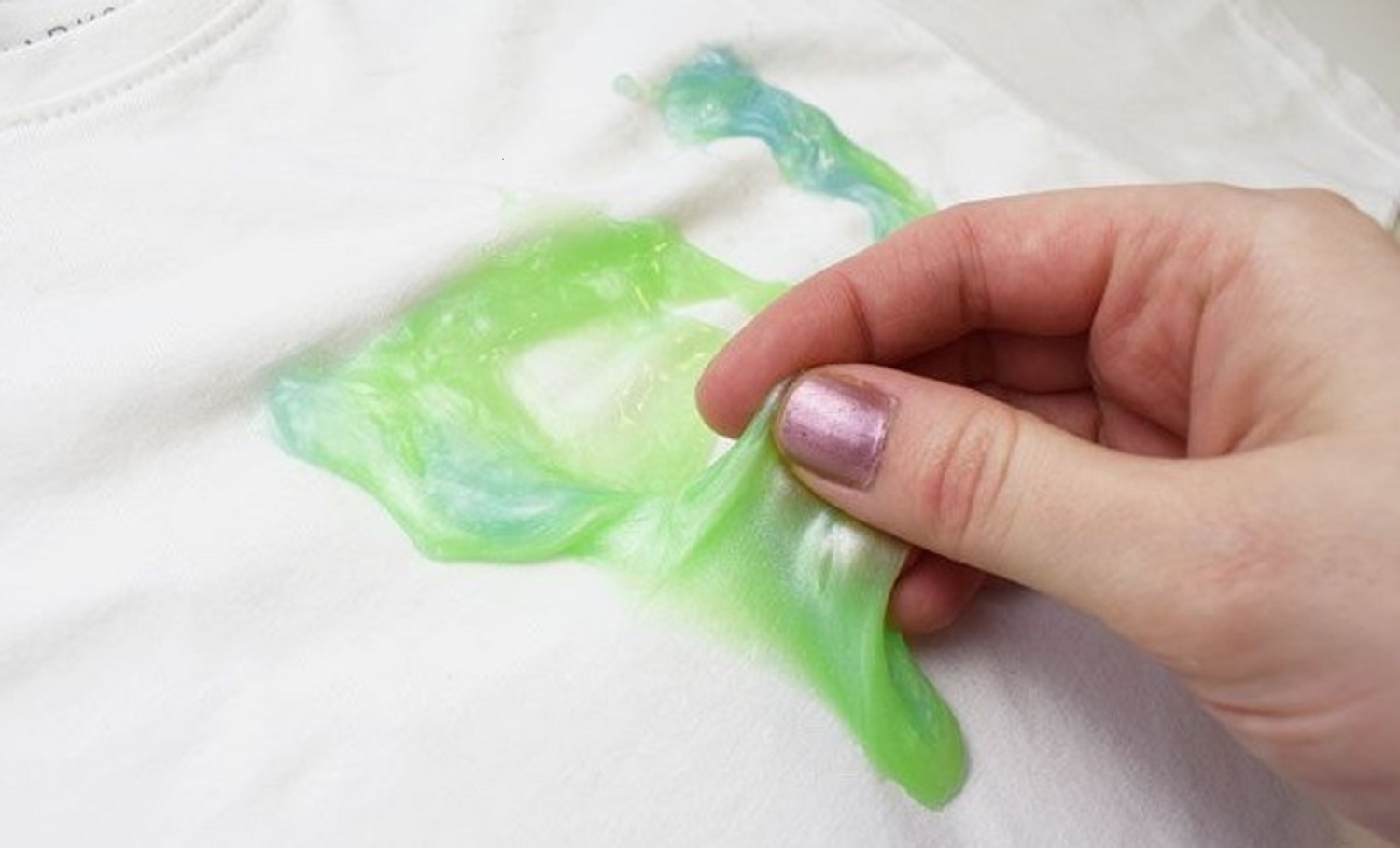 Slick Solutions: Mastering The Art Of Slime Stain Removal!